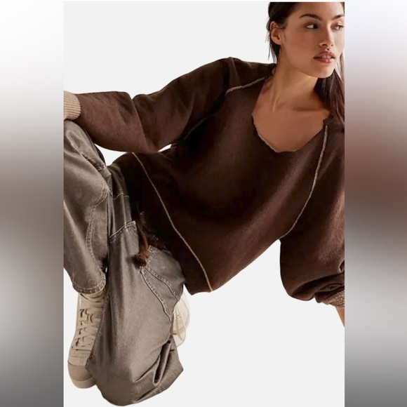 FREE PEOPLE WE THE FREE ESPRESSO BROWN MIDNIGHT PULLOVER
SWEATSHIRT TOP SZ S - Picture 1 of 7